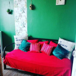 20m comfort in the CENTER and near the BEACH